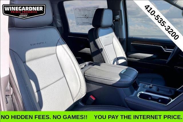 New 2026 GMC Sierra 3500 Denali w/ Denali Reserve Package AWD/4WD image 7