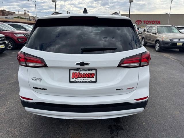 Used 2024 Chevrolet Equinox RS w/ RS Leather Package image 4
