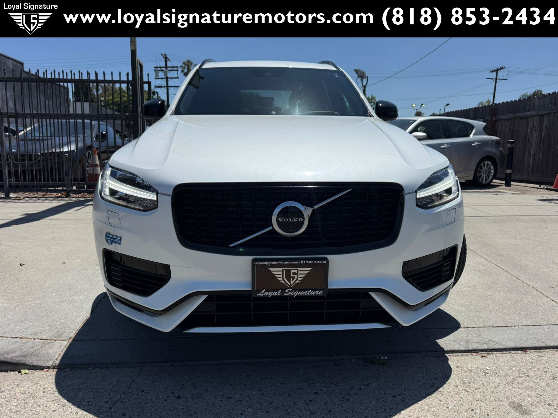 Used 2021 Volvo XC90 T8 R-Design w/ Advanced Package AWD/4WD image 2
