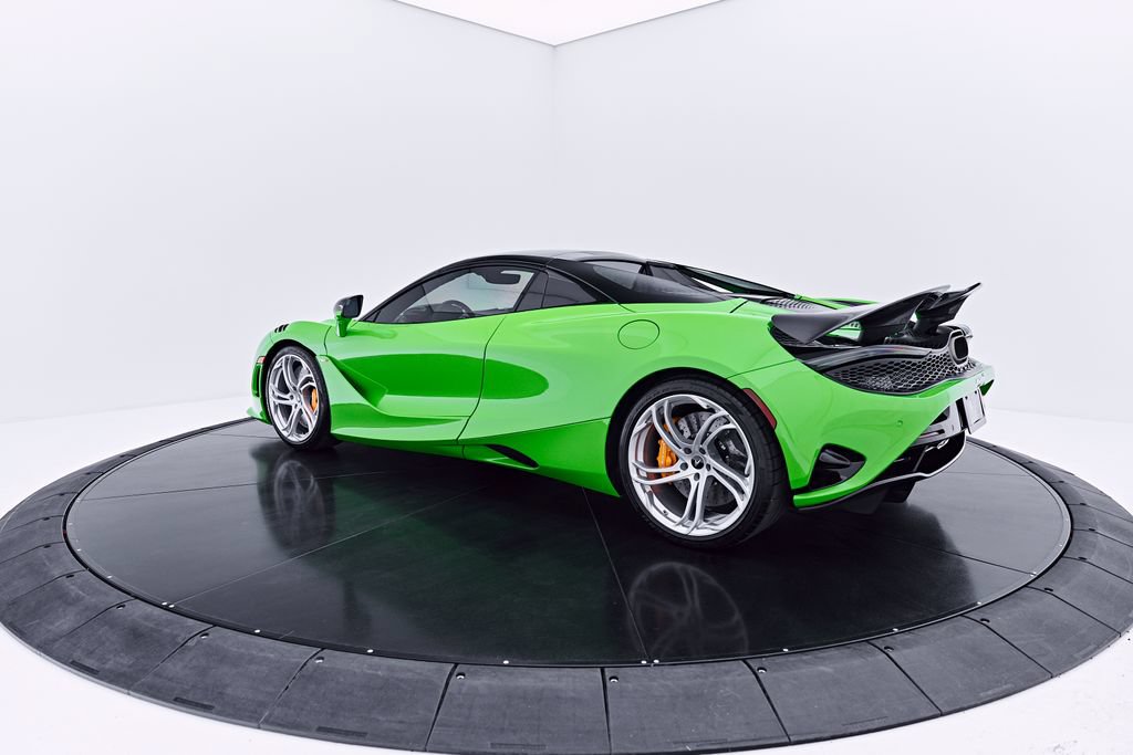 Used 2025 McLaren 750S Spider RWD image 17