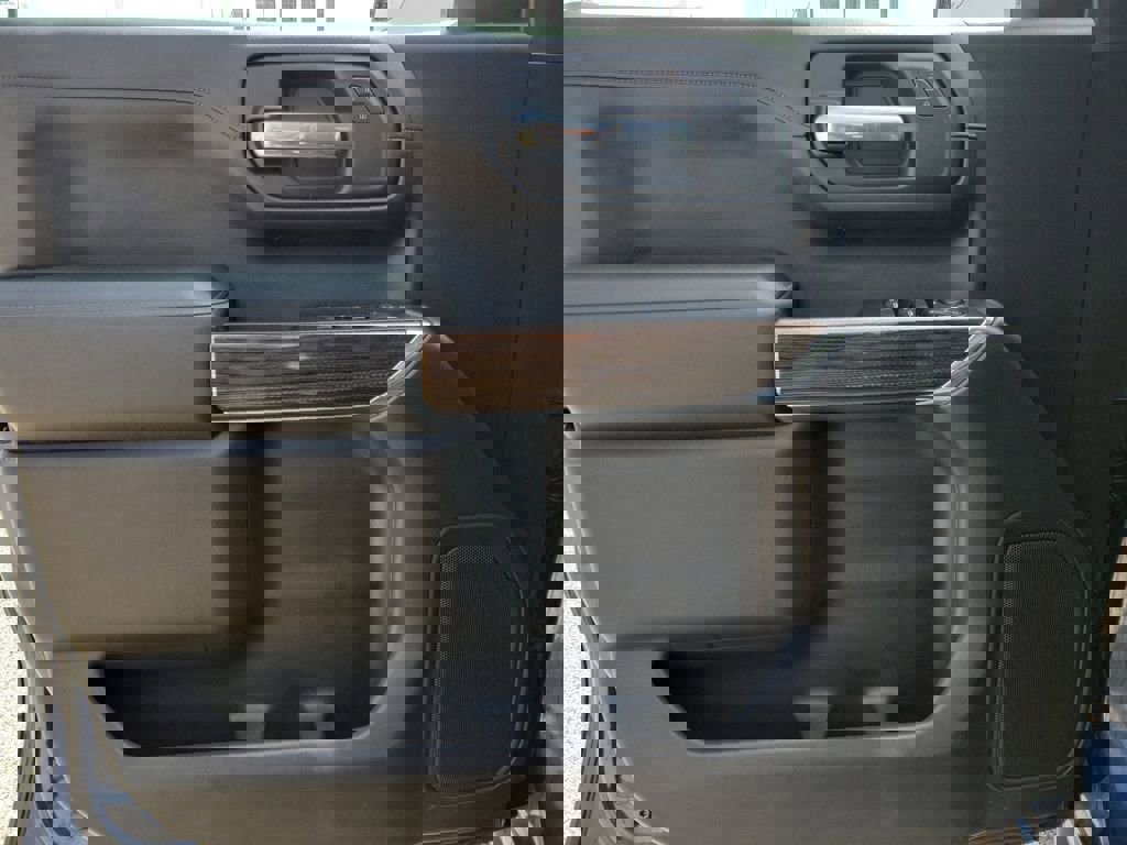 Certified 2021 Chevrolet Silverado 1500 LT w/ All Star Edition Plus image 17