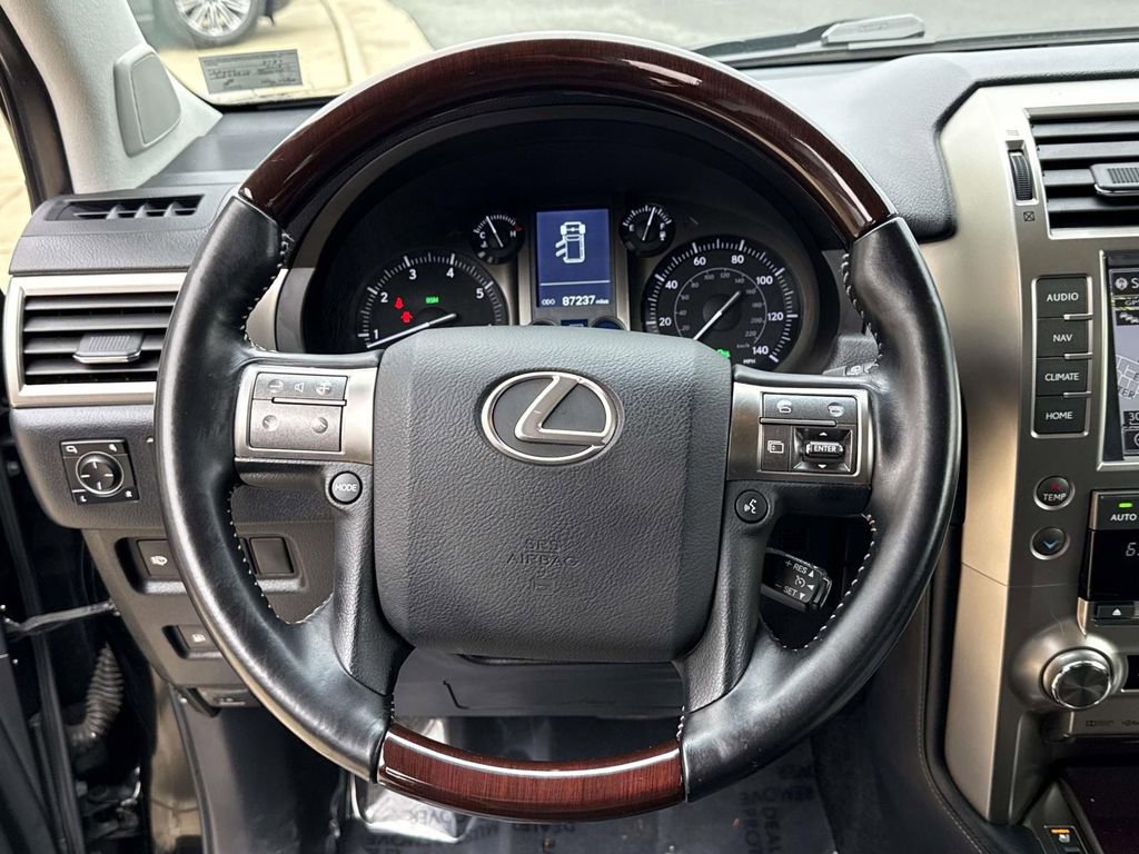 Used 2019 Lexus GX 460 Premium image 24
