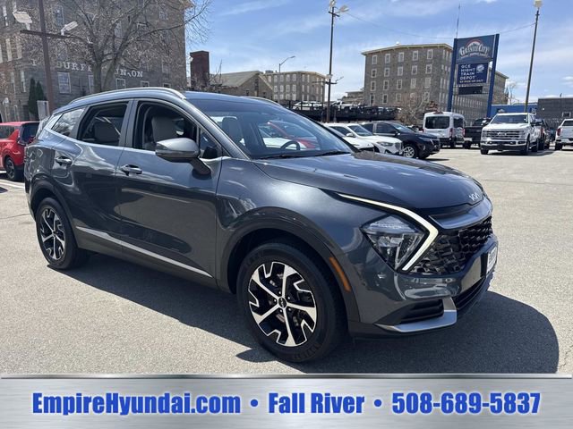 Used 2023 Kia Sportage EX AWD/4WD image 2