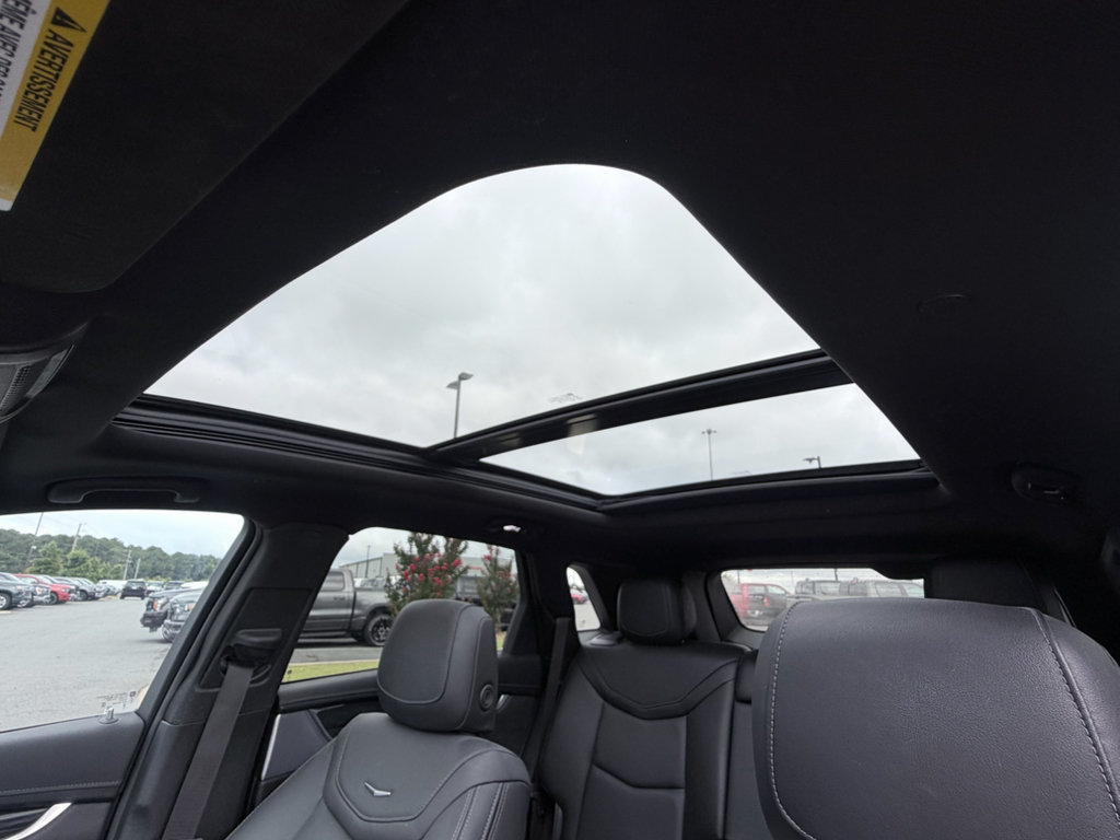 Used 2025 Cadillac XT5 Premium Luxury AWD/4WD image 11
