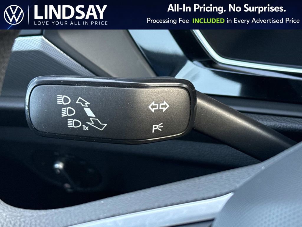 Used 2023 Volkswagen Jetta Sport image 23