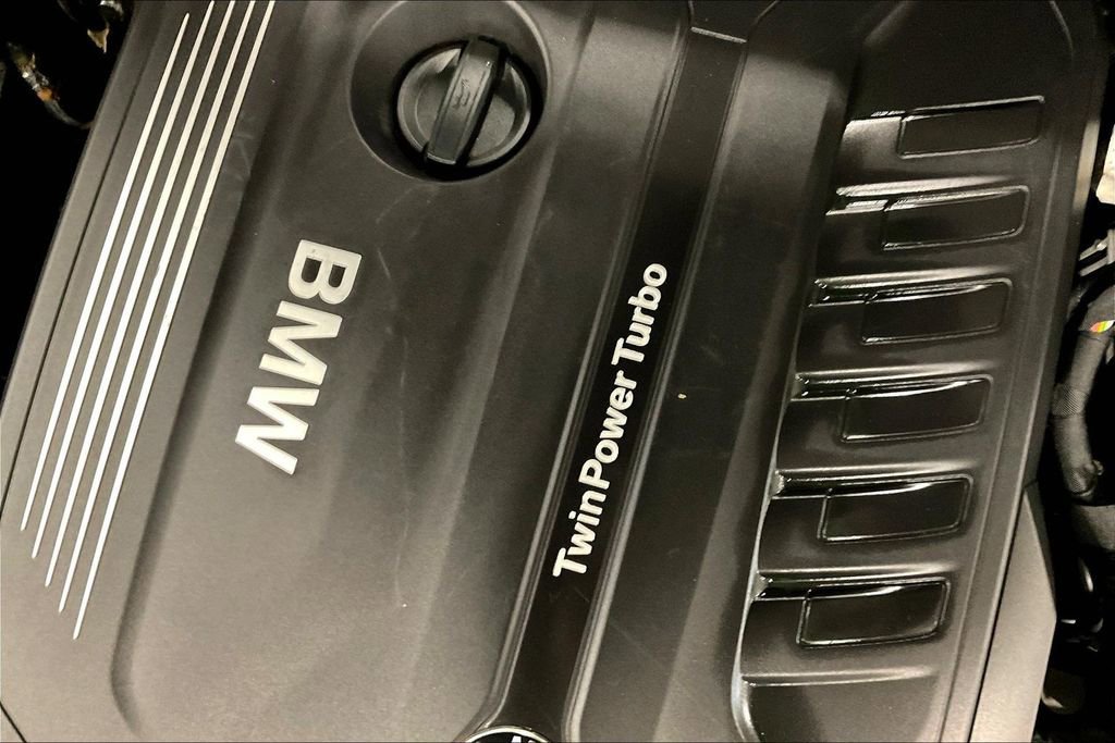 Used 2018 BMW 640i Gran Turismo xDrive AWD/4WD image 31