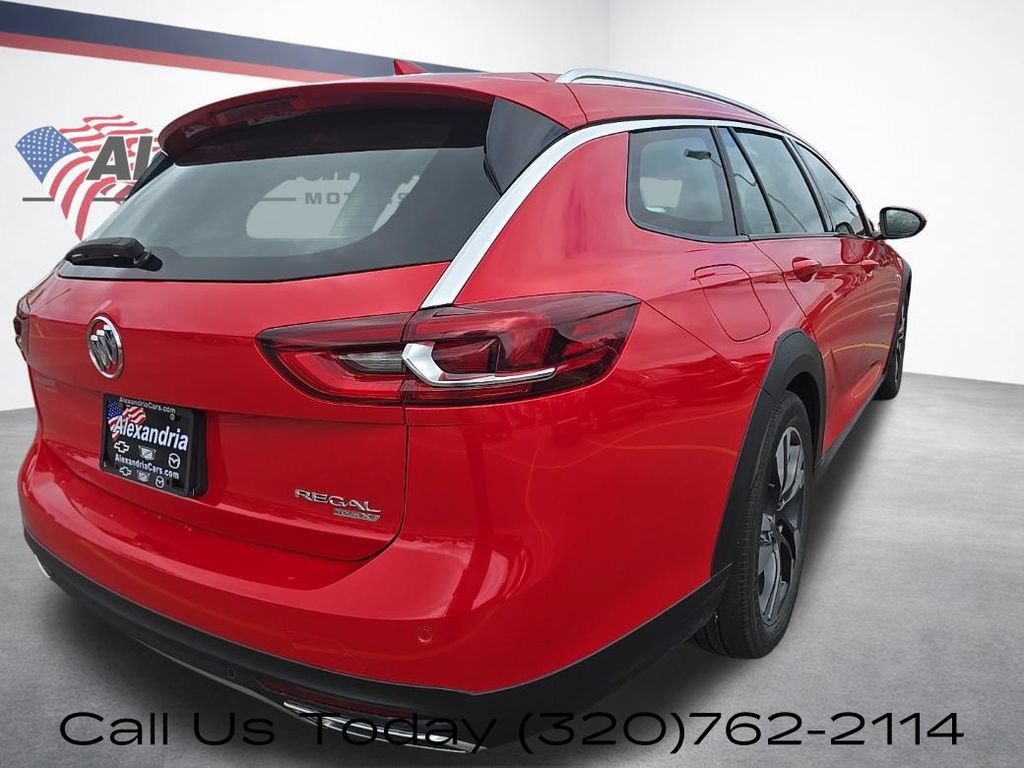 Used 2019 Buick Regal Preferred w/ Sights and Sounds Package AWD/4WD image 6