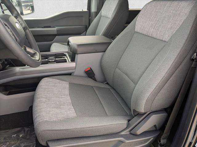 New 2026 Ford F250 XLT w/ FX4 Off-Road Package image 4