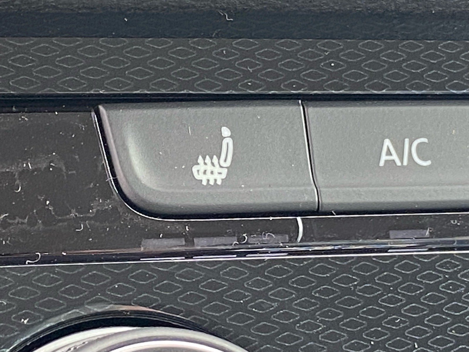 New 2026 Volkswagen Taos SE AWD/4WD image 7