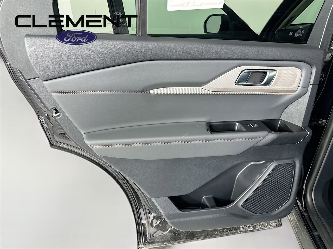 New 2026 Ford Explorer Active w/ Active Comfort Package image 27