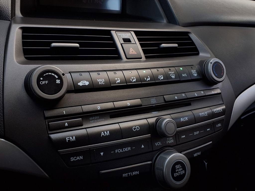 Used 2012 Honda Accord LX image 8
