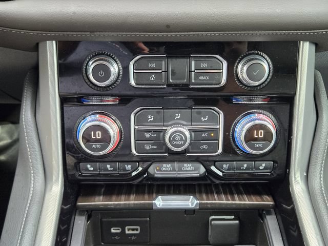 Used 2021 GMC Yukon Denali w/ Advanced Technology Package RWD image 18