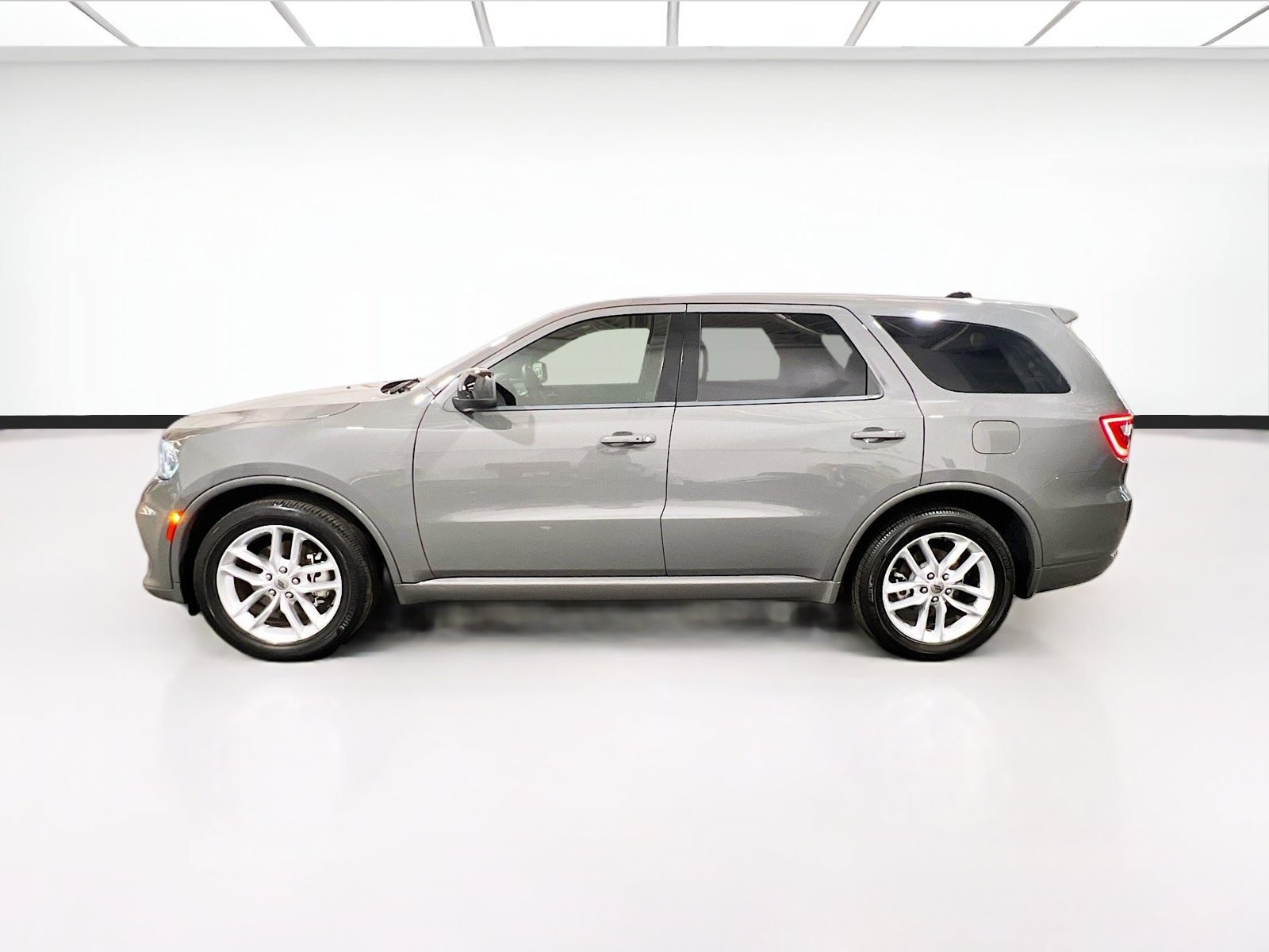 Used 2023 Dodge Durango GT RWD image 23