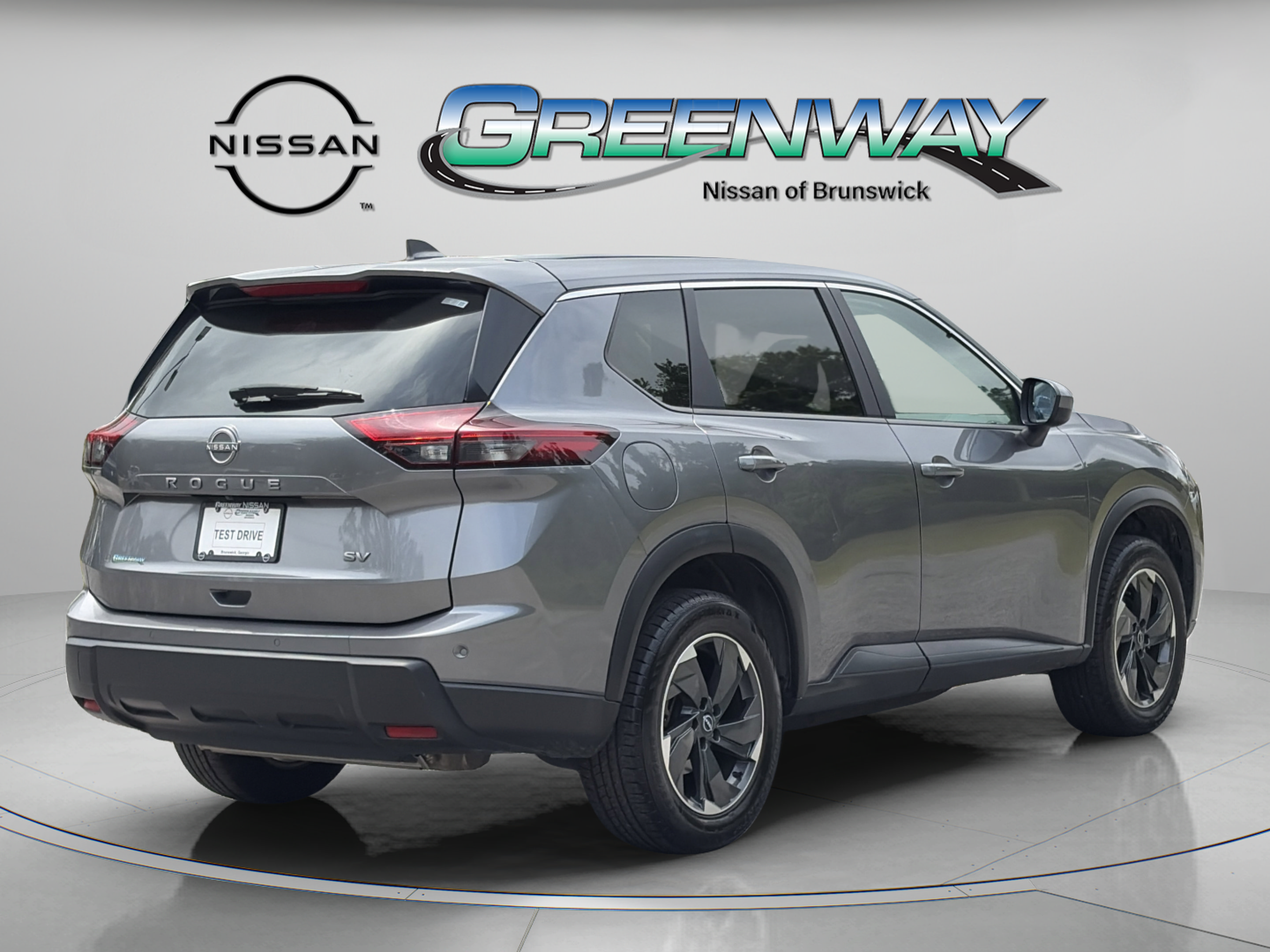 Used 2024 Nissan Rogue SV FWD image 7
