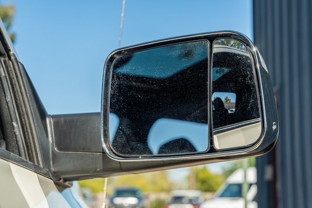 Used 2017 RAM 3500 Laramie Longhorn image 13