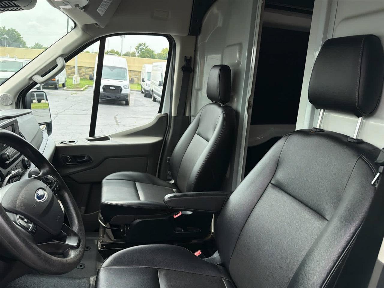 Used 2023 Ford Transit 250 148 High Roof AWD w/ Load Area Protection Package image 31