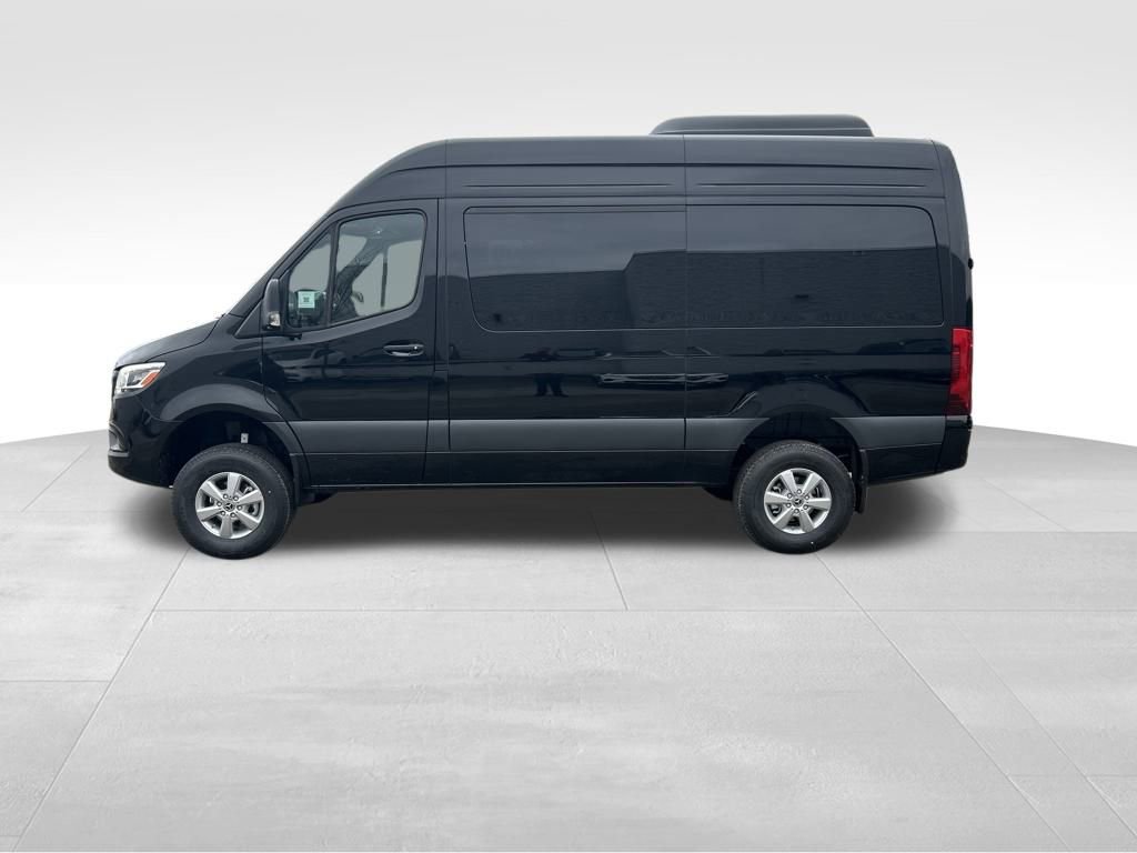 New 2026 Mercedes-Benz Sprinter 2500 image 2