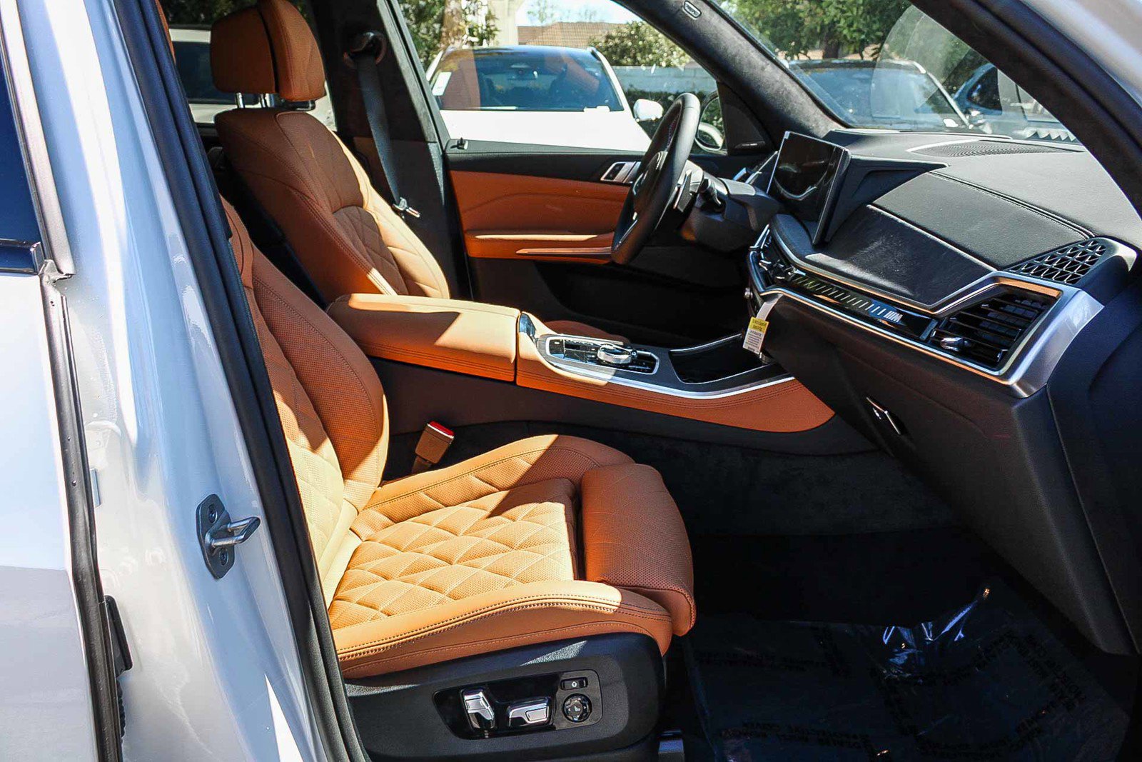 New 2026 BMW X5 M60i AWD/4WD image 16