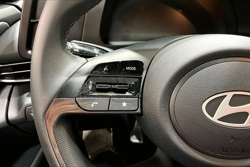 Used 2026 Hyundai Elantra Sport w/ Cargo Package FWD image 15