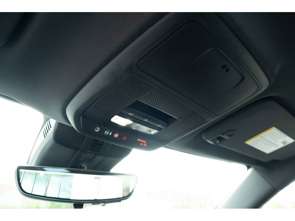 New 2026 GMC Acadia Elevation w/ Elevation Premium Package FWD image 31