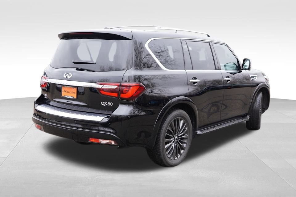 Used 2023 INFINITI QX80 Sensory w/ All-Season Package image 5