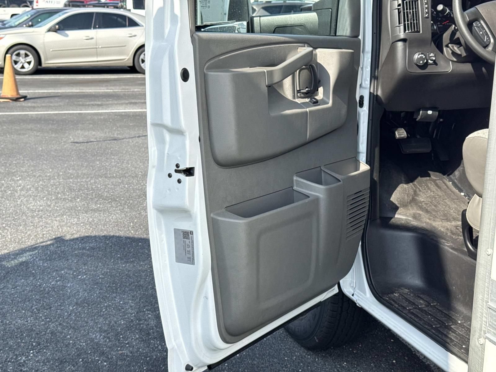 New 2026 Chevrolet Express 4500 w/ Power Convenience Package RWD image 16