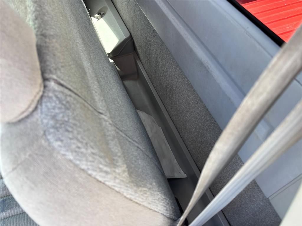 Used 1993 Chevrolet Silverado 1500 2WD Regular Cab image 10