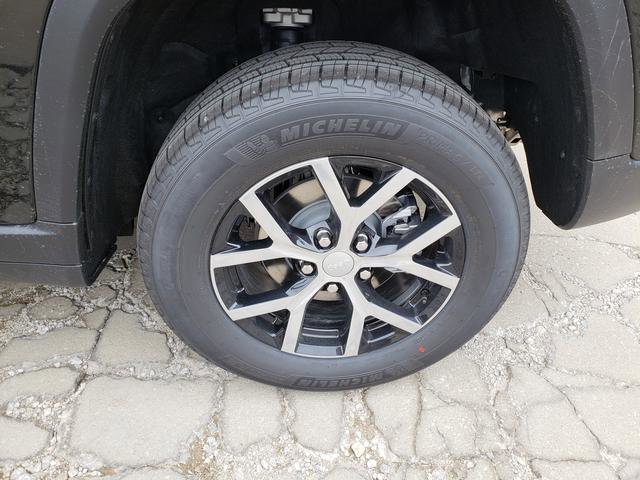 New 2025 Jeep Grand Cherokee Limited image 24