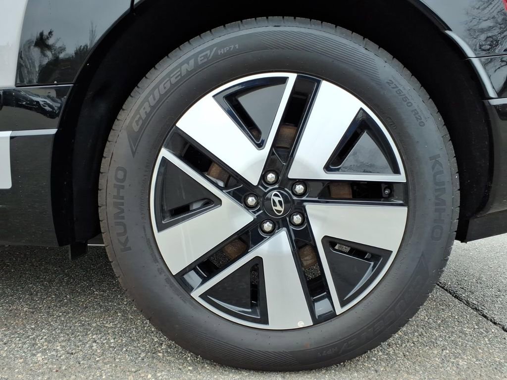 New 2026 Hyundai Ioniq 9 SEL image 8