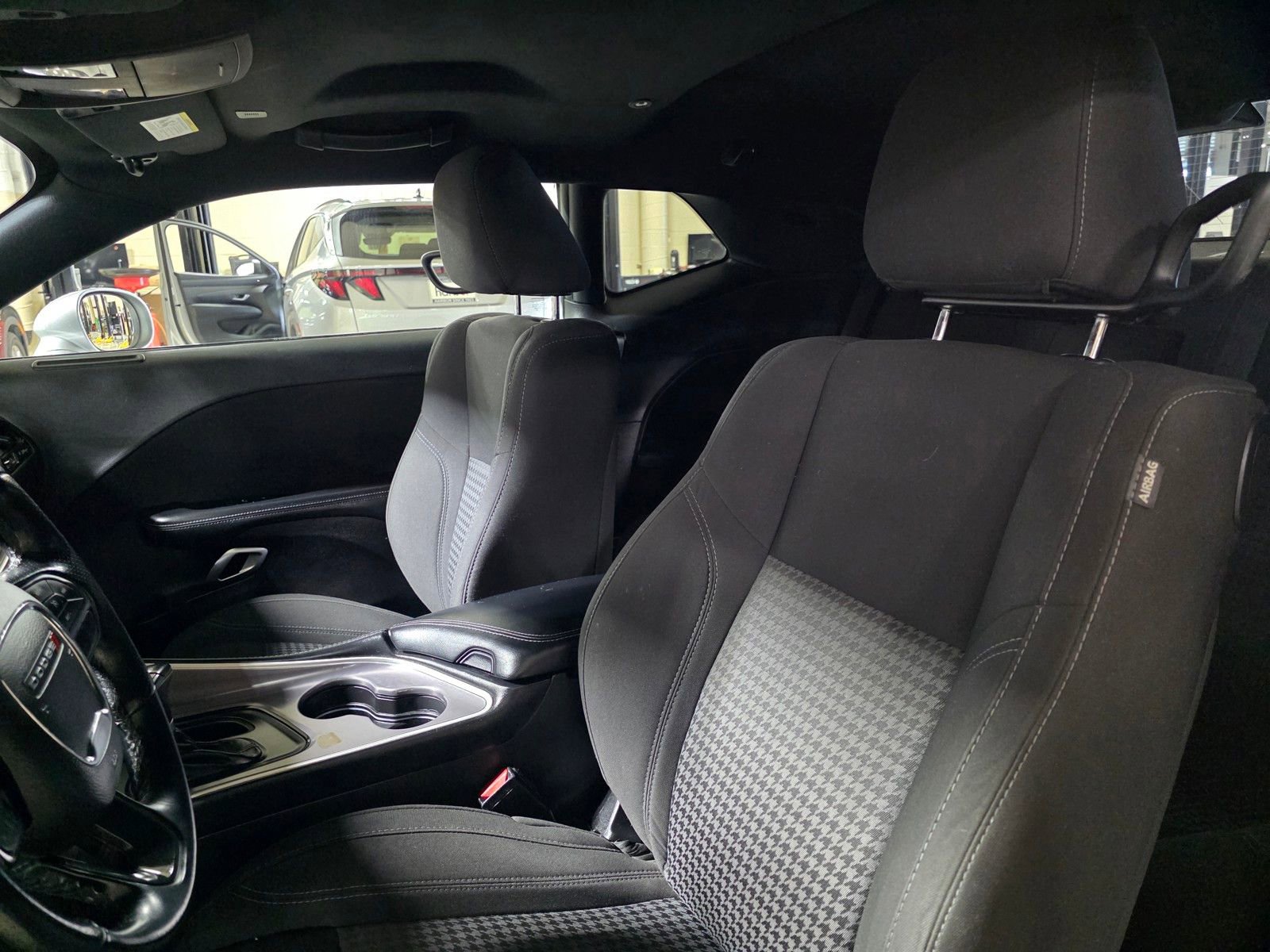 Used 2022 Dodge Challenger SXT w/ Blacktop Package image 20