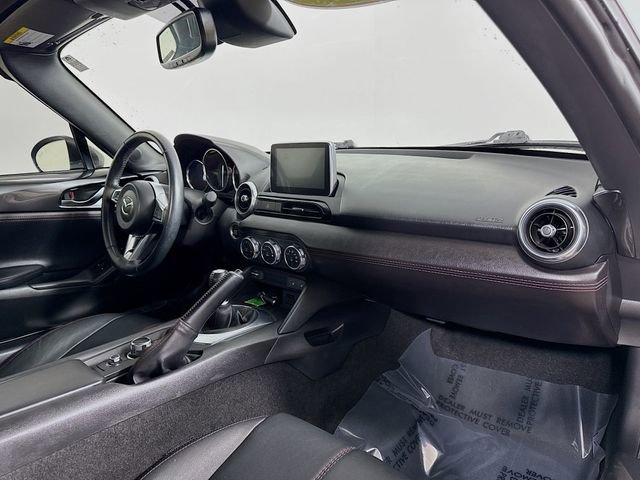 Used 2017 MAZDA MX-5 Miata RF Grand Touring image 23