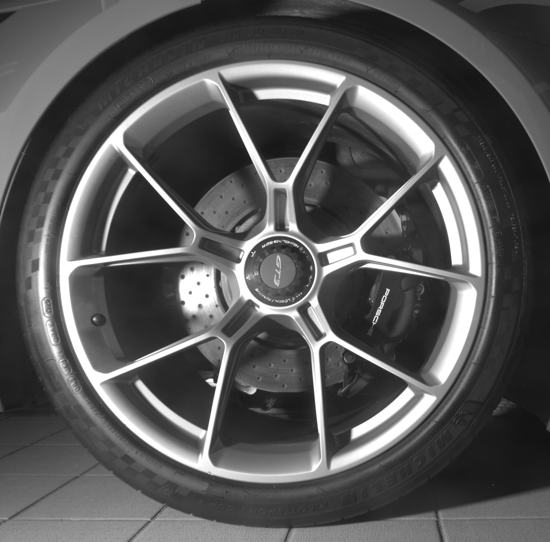 Used 2023 Porsche 911 GT3 RWD image 29