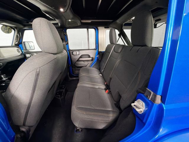Used 2024 Jeep Wrangler Unlimited Sahara w/ Safety Group AWD/4WD image 23