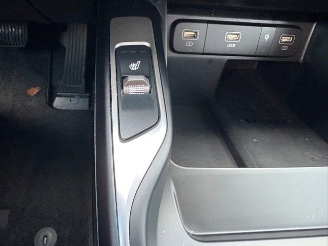 Certified 2023 Kia Sorento EX image 22