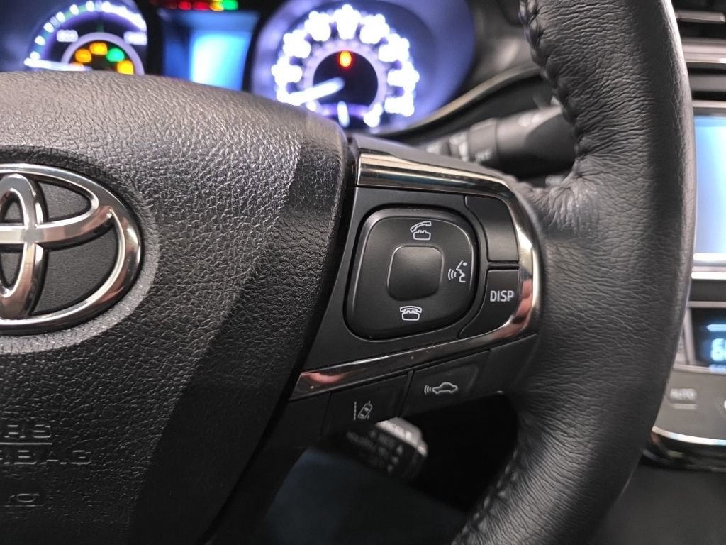 Used 2017 Toyota Avalon XLE Plus w/ All Weather Liner Package image 15