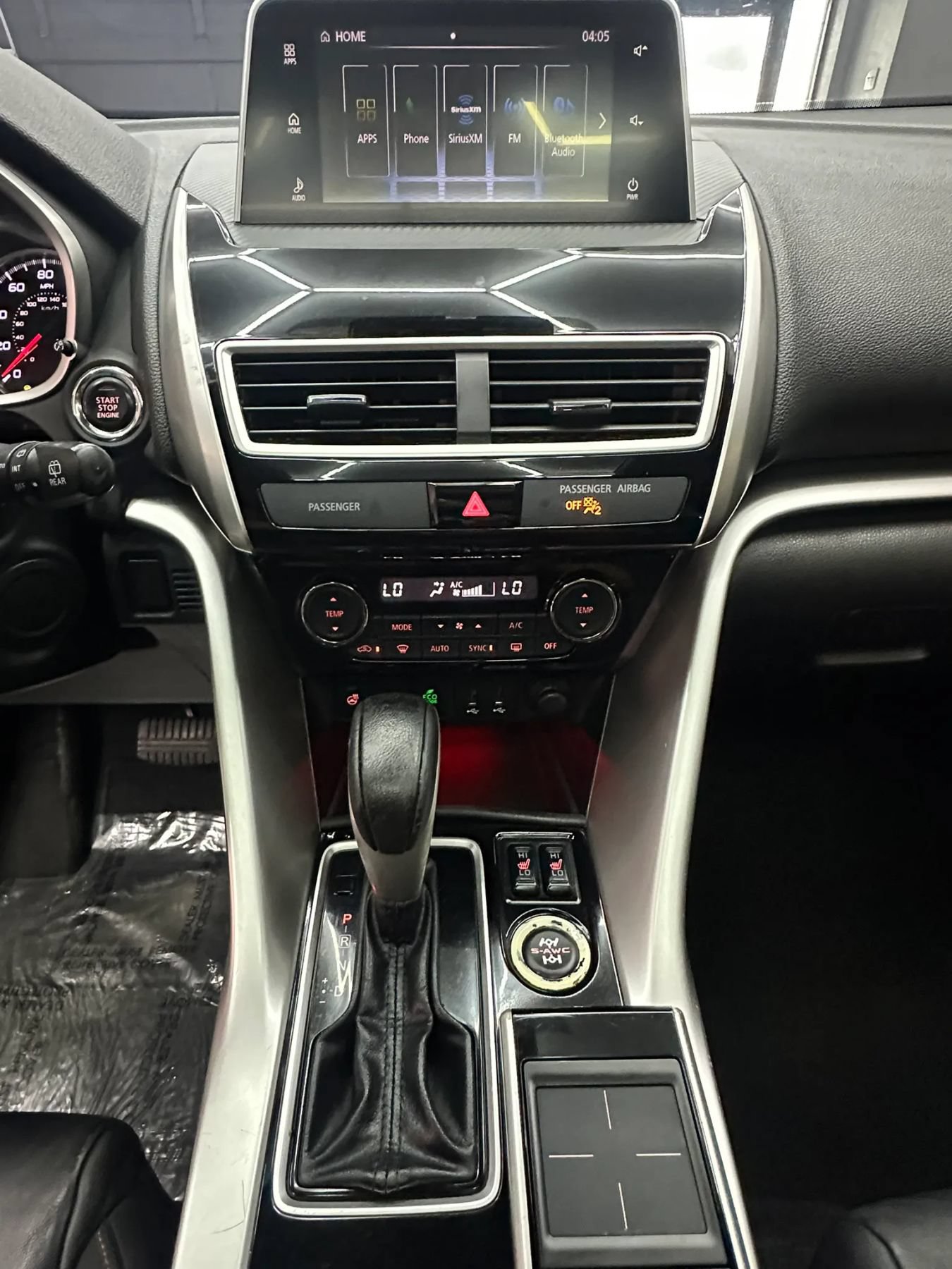 Used 2018 Mitsubishi Eclipse Cross SEL AWD/4WD image 17