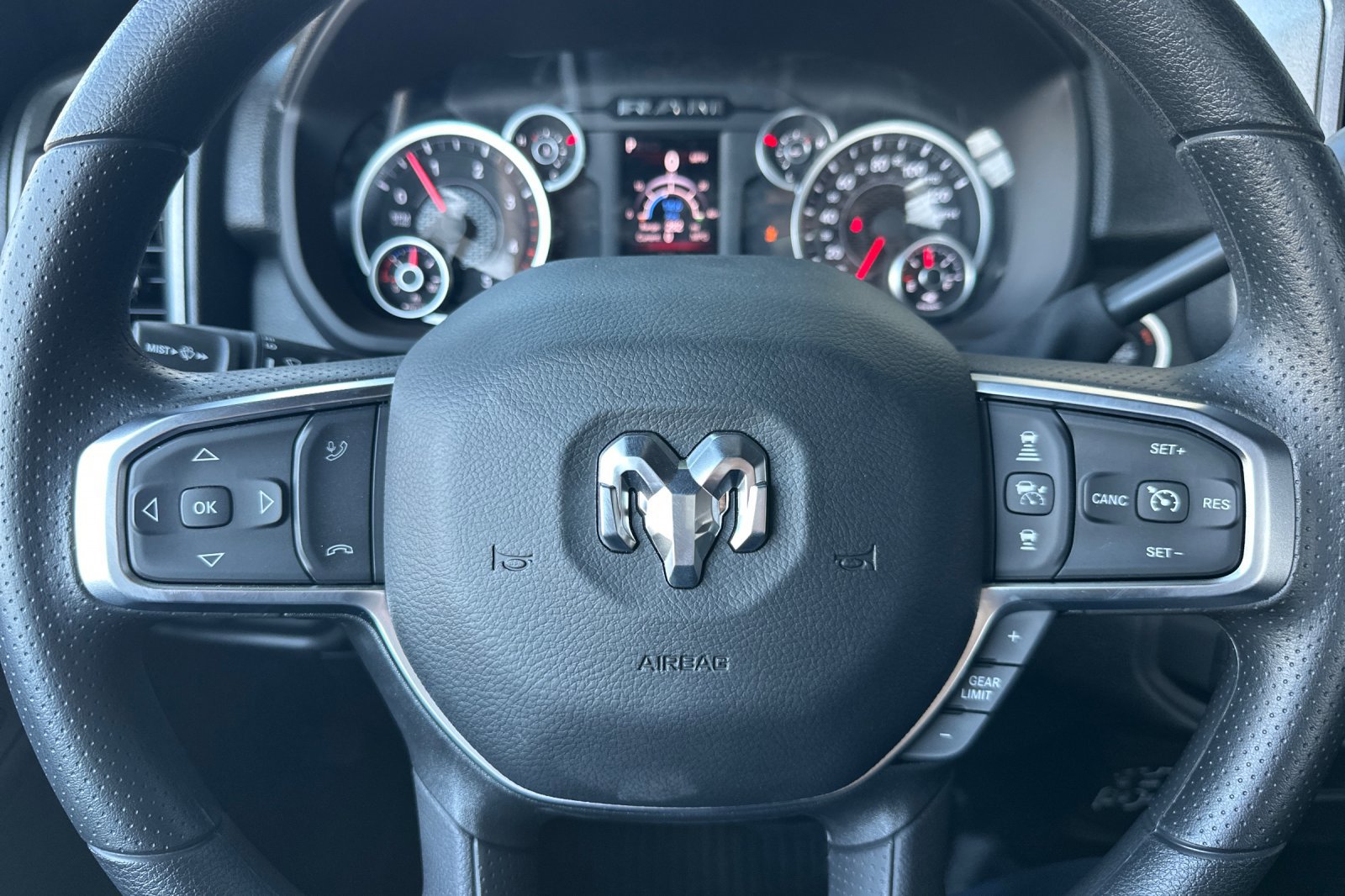 New 2025 RAM 3500 Tradesman image 20