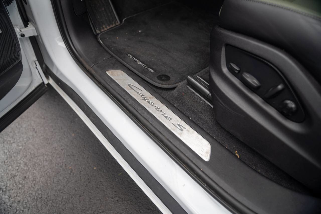 Certified 2026 Porsche Cayenne S AWD/4WD image 28