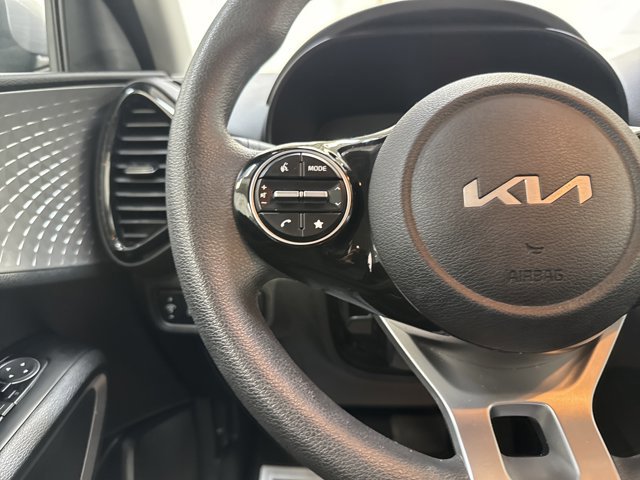 Certified 2023 Kia Soul S image 17
