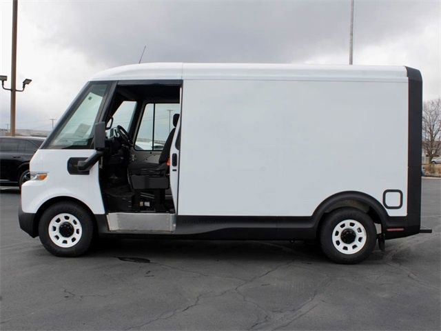 New 2025 Chevrolet Brightdrop 400 image 3