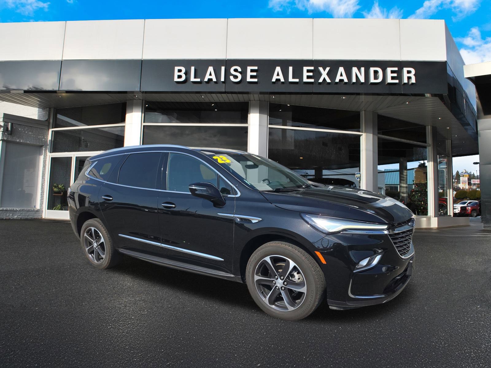 Used 2023 Buick Enclave Premium w/ LPO, Touring Package