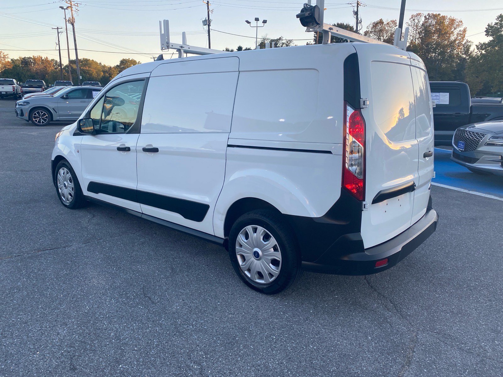 Used 2020 Ford Transit Connect XL FWD image 6