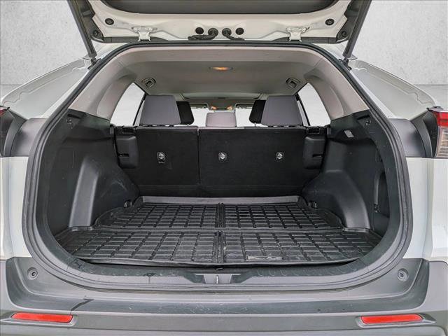 Used 2020 Toyota RAV4 XLE image 7