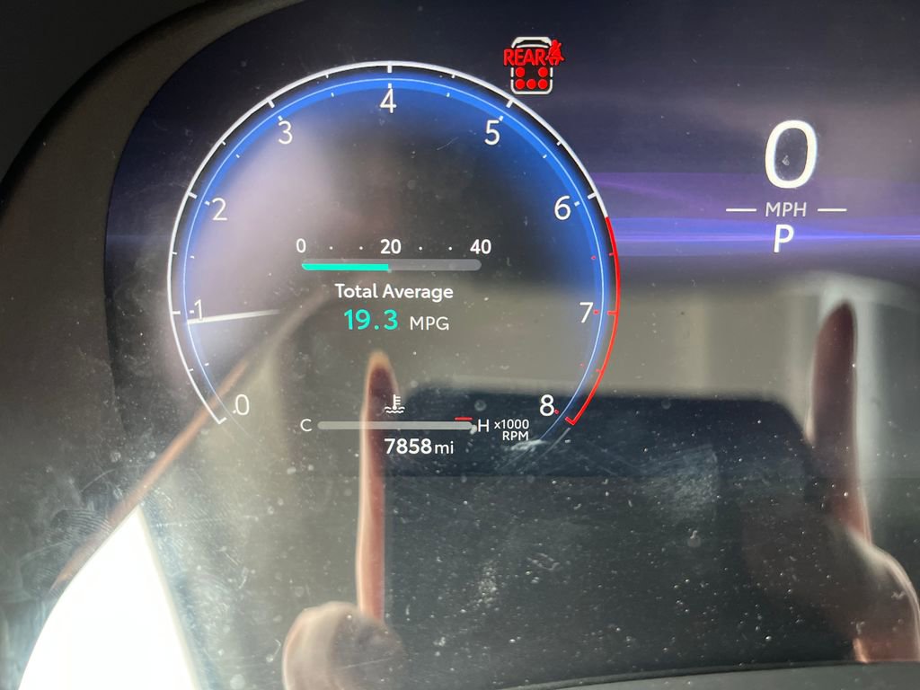 Used 2025 Toyota Highlander Limited image 2