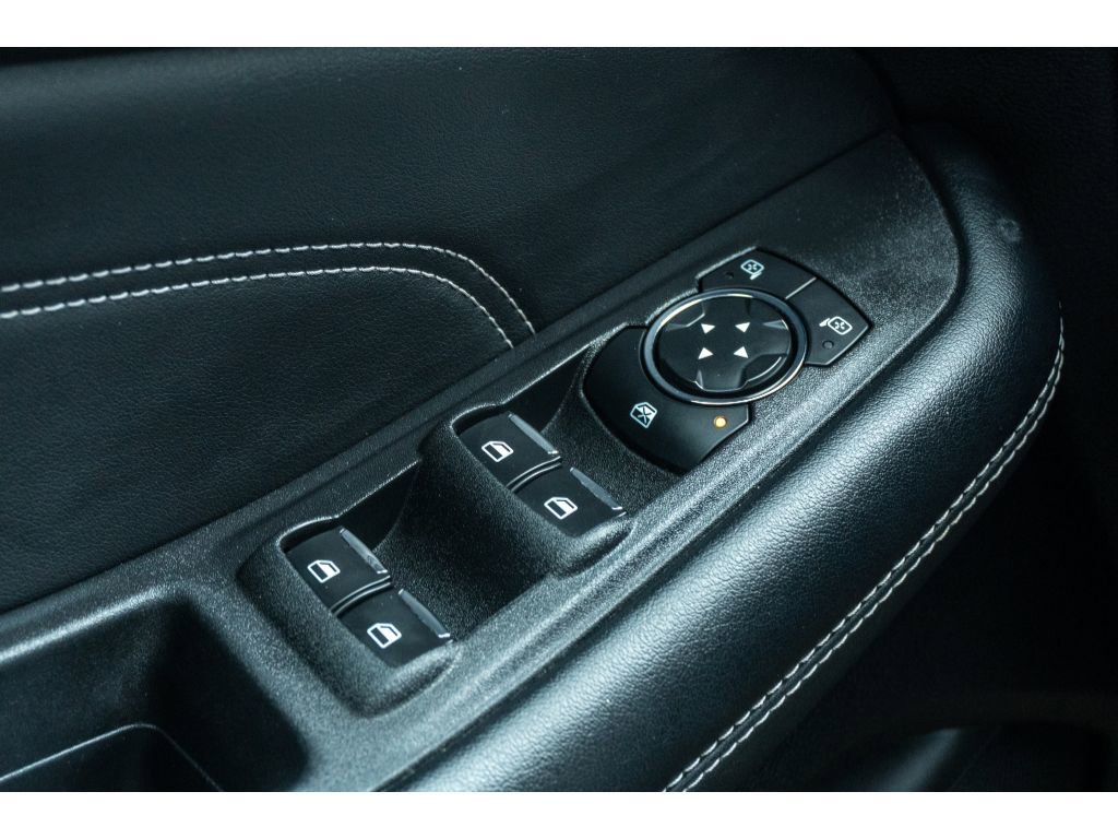 Used 2024 Ford Edge Titanium image 26