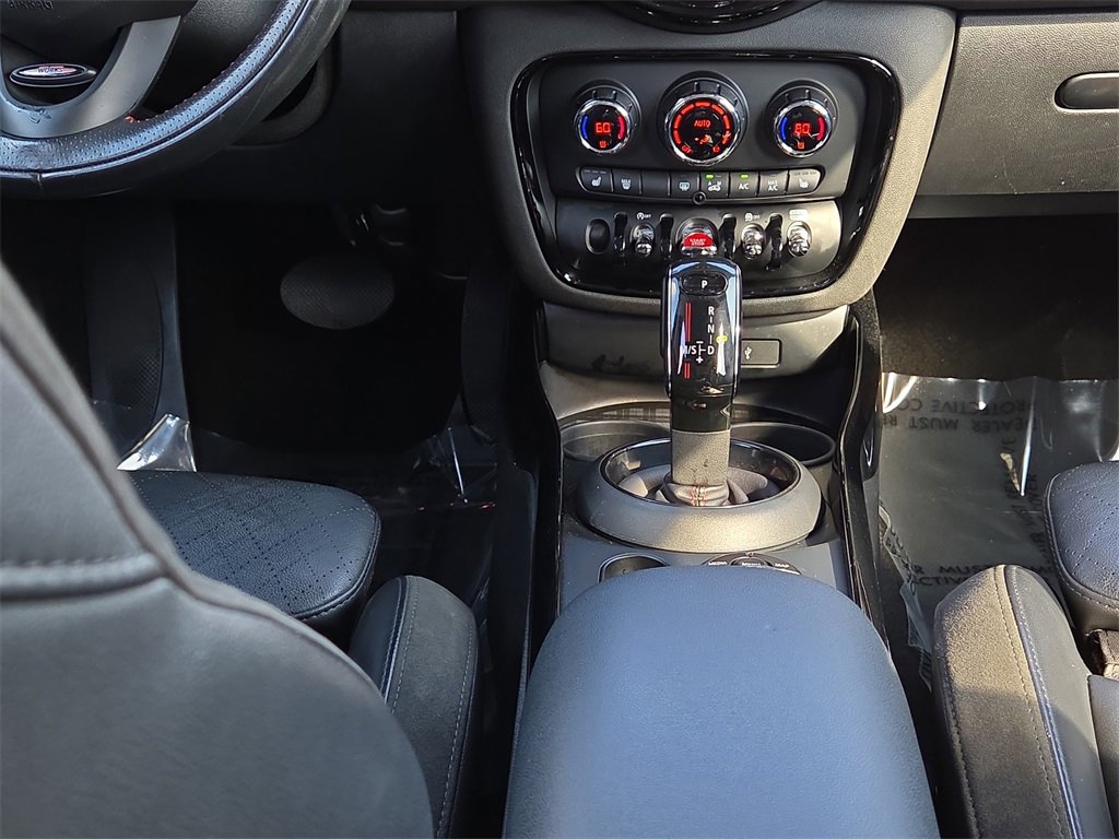 Used 2020 MINI Cooper Clubman S image 19