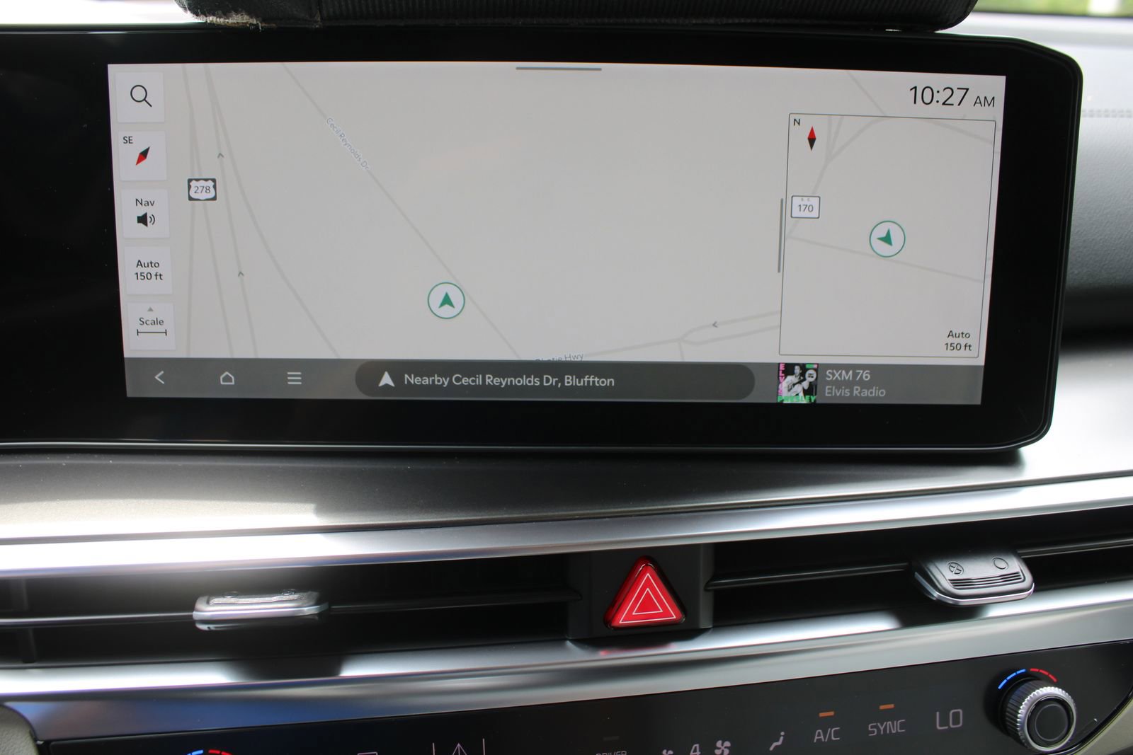 Certified 2025 Kia Sorento EX w/ EX Panoramic Sunroof Package image 50