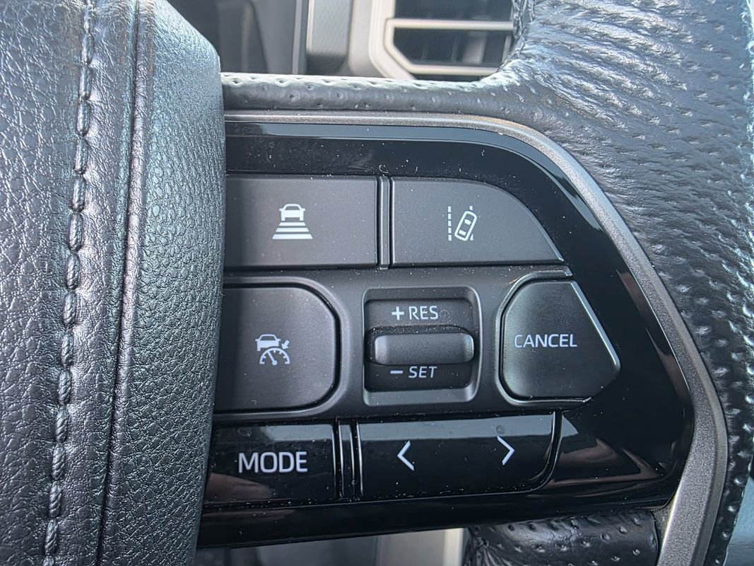 Used 2024 Toyota Sequoia Limited image 27