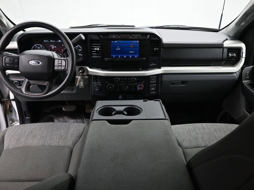 Used 2023 Ford F250 XLT w/ F-250 >10K GVWR Package image 20