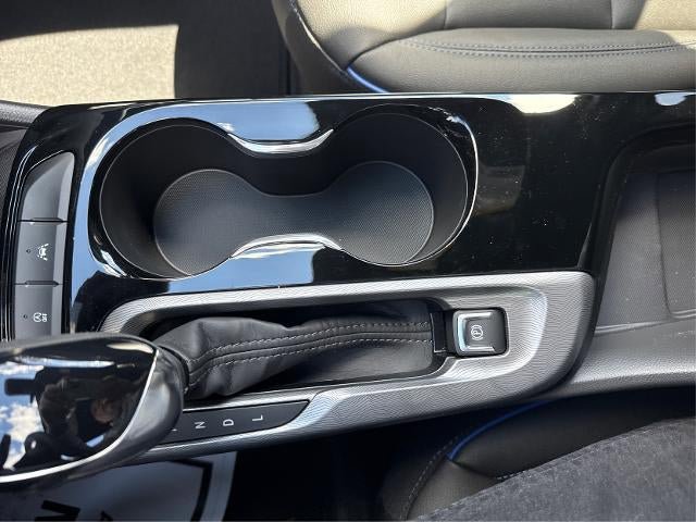 New 2026 Buick Envista Sport Touring FWD image 23